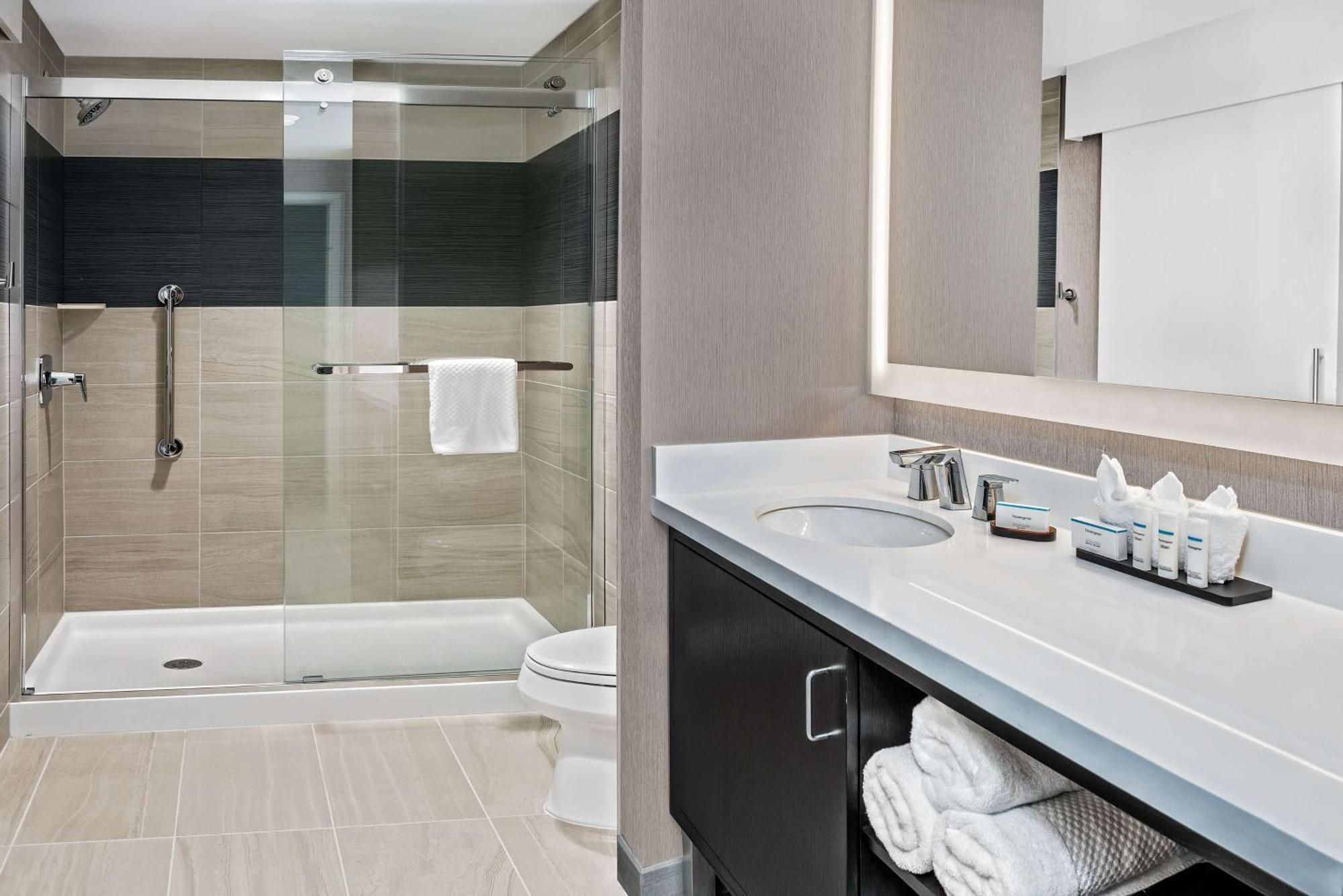 Embassy Suites By Hilton Houston West - Katy Addicks Extérieur photo